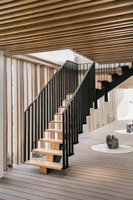 Kit d'escalier flottants en acier de chêne massif, métallique et bois de style moderne