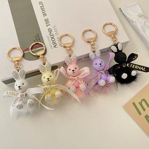 Mode Bowknot Vison <span class=keywords><strong>Lapin</strong></span> mignon 3d porte-clés pour sac de haute qualité Mignon En Peluche Boule <span class=keywords><strong>Lapin</strong></span> Pendentif <span class=keywords><strong>acheter</strong></span> en vrac en gros - Product Image 1