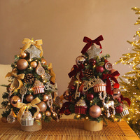 Nouvel ensemble de décorations de Noël en forme de rennes pour table, avec nœuds, pommes de pin, boules et ornements de gâteau, pour affichage festif, vente en gros