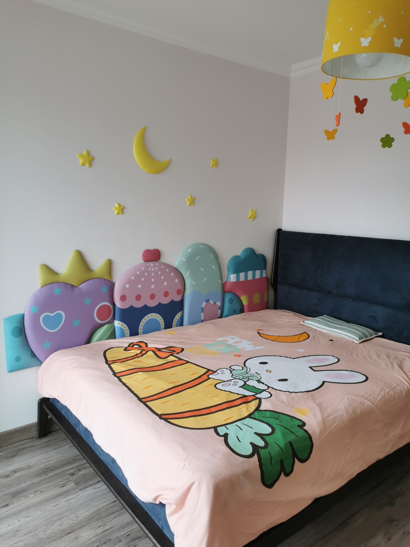 Mica-Mica Adesivo da parete per cameretta dei bambini, 50 punti, adesivo da parete in tessuto di alta qualità, 100% senza PVC, decorazione da parete sostenibile, decorazione per la cameretta dei