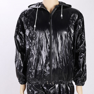 Combinaison de <span class=keywords><strong>sauna</strong></span> en PVC pour hommes et femmes, vente chaude de l'usine OEM, design en plastique résistant pour la transpiration, combinaison de <span class=keywords><strong>sauna</strong></span> pour les séances d'entraînement en salle de sport - Product Image 6