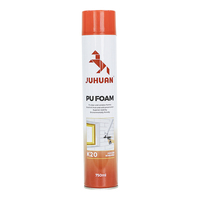 Mousse expansive en polyuréthane pour le remplissage des espaces, isolation et étanchéité pour l'installation de fenêtres et de portes, travaux de construction