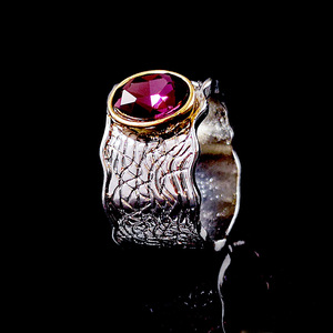 Anello Vintage con Ametista Bicolore a Onda per Donne, Gioiello di Moda Europeo e Americano - Product Image 4