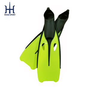 Aletas de buceo de talón cerrado con certificación CE, aleta de esnórquel, hoja corta PP TPR, Material duradero, súper cómodo - Product Image 3