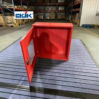 Armoire pour enrouleur de tuyau d'incendie Jinkai avec fenêtre en verre, construction en acier doux flexible, revêtement en poudre, personnalisable pour utilisation avec une borne d'incendie