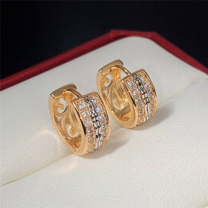Orecchini a Cerchio Bicolore E1493 in Oro Massiccio 18K con Diamanti Taglio Brillante Rotondo, Montatura a Canale, Classici da Donna per Uso Quotidiano - Product Image 6