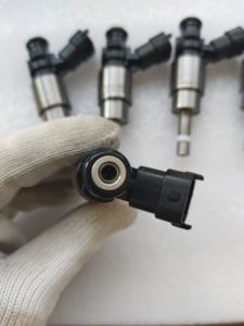 利点は<span class=keywords><strong>3.2</strong></span>ガソリン自動注入器ノズル0261500030 0 261 500 030を提供します - Product Image 3