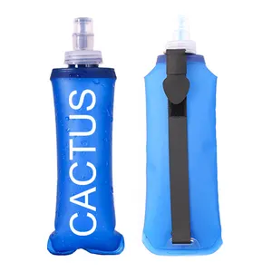 Botella de agua portátil para deportes al aire libre, termo suave de TPU con logotipo personalizado de color, 300ml, para una hidratación más fácil mientras corres, 500ml