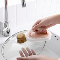 Brosse de nettoyage de cuisine multifonctionnelle en nylon écologique à bas prix avec manche coloré pour la Chine