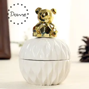 Atacado personalizado lembranças de casamento decorativo mini pote de doces com tampa de urso de ouro pássaro