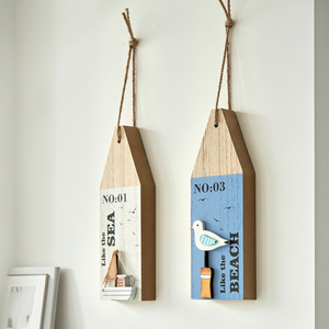 Boya de Madera Decorativa para Pared, Decoración del Hogar con Forma Irregular, Colgante de Pez Flotante en Azul Claro y Blanco - Product Image 1