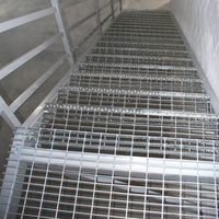 Grille d’égouttement en acier de qualité professionnelle, sur mesure,  trottoirs, parcs, chantiers de construction et usines