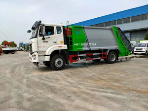 Camion compacteur à ordures Howo 4x2 à chargement arrière avec une capacité de 14 m3 pour la collecte des déchets - Product Image 4