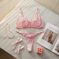 Conjunto de lencería sexy y cómoda de encaje con bordado 3D y control ligero, de malla transparente, para mujer, talla grande, con sujetador y tanga, al por mayor