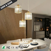 Lustre de salle à manger à trois têtes, design moderne minimaliste nordique, luxe léger, nouveau design tendance pour table de salle à manger et bar