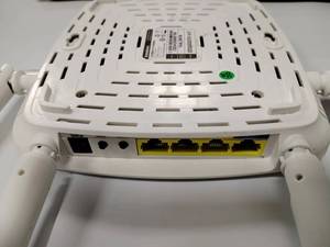 Tenda Wifi <span class=keywords><strong>Router</strong></span> FH456 thứ hai tay không dây sử dụng nhà 4 Ăng-ten mạnh mẽ thâm nhập vào các bộ định tuyến tường tín hiệu tốt - Product Image 3