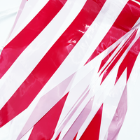 Baisida Guirlandes de drapeaux en plastique suspendus légers rouges et blancs de 30 pieds pour les célébrations d'anniversaire, les fêtes, les carnavals et les fêtes de cirque