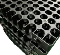 Panneaux de drainage en nid d'abeille en plastique de taille personnalisée 500*500, cellules de compostage en géotextile pour toiture, balcon, gazon synthétique