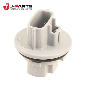 ซ็อกเก็ตและสายไฟ, ไฟเลี้ยวข้างสำหรับ Toyota Hilux KUN25 ปี 2004-2015 อะไหล่แท้หมายเลข 90069-81032 9006981032 - Product Image 3