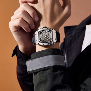 Montre mécanique automatique de luxe pour le dropshipping, étanche, lumineuse, cadran dragon, personnalisable, style business décontracté, en fibre de carbone - Product Image 6