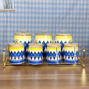 Tarro de cerámica Chaozhou para especias de 3.1-4L con tapa hermética de madera y perilla de cristal para almacenamiento en la cocina - Product Image 4