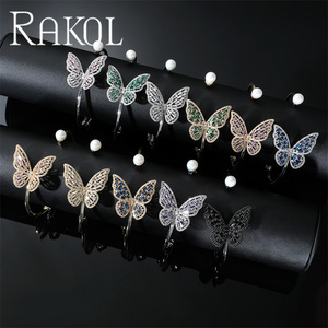 Rakol ZPB1121 Diseño único Forma de mariposa Perla de agua dulce Cz Cristal Circón Piedra Joyería de moda Pulsera - Product Image 1