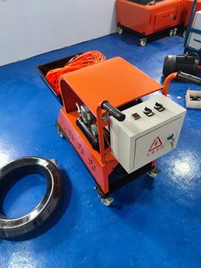 Máquina de Inyección de Mortero de Alta Presión, Máquina de Enlucido Automática Portátil, Solución Eficiente para Trabajos de Revestimiento a Gran Escala - Product Image 5