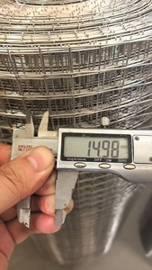 Mạ kẽm nhúng nóng hàn dây lưới cuộn 50mm x 50mm lỗ vuông 3.0mm Độ dày xây dựng hàng rào bảo vệ động vật tùy chỉnh - Product Image 5