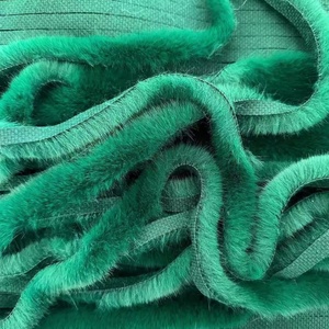 Ribete de Pelo Sintético de Conejo para Navidad, Cinta con Borde de Alambre para Decoración de Coronas y Manualidades - Product Image 4