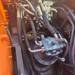 Excavadora de orugas hidráulica usada Doosan DX300LC-9C de 30 toneladas con pocas horas de uso, con cucharón de excavación y componente principal del motor para minería - Product Image 6