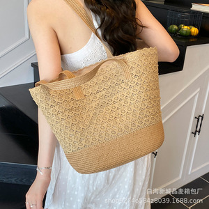 Nouveau sac fourre-tout tissé en paille et dentelle grande capacité pour homme, style bohème tendance avec décoration en cristal et bande élastique, collection été 2025 - Product Image 4