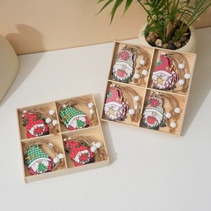 Gnome <span class=keywords><strong>scandinave</strong></span> ornements boîte en bois arbre de Noël décor suspendu vert rose chapeau motifs avec pois Plaid Noël - Product Image 2