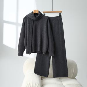 Set da 3 Pezzi Lavorato a Maglia per <span class=keywords><strong>Taglie</strong></span> <span class=keywords><strong>Forti</strong></span> Produttori di Abbigliamento Completo Invernale da Donna Personalizzato con Maglione, Pantaloni e Sciarpa - Product Image 4