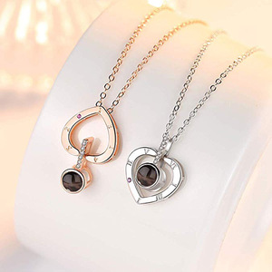 Collar con inicial personalizada I Love You para mujer, colgante de plata de oro rosa romana con proyección de amor, 100 <span class=keywords><strong>idiomas</strong></span>, Q768 - Product Image 3