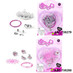 قلادة بلاستيكية على شكل تاج أميرة للبنات بالجملة - Product Image 6