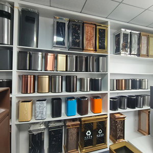 Tempat Sampah Persegi dari Baja Tahan Karat untuk Lobi Hotel & Tempat Penyimpanan Luar Ruangan/Dalam Ruangan untuk Penggunaan di Kantor & Taman - Product Image 5