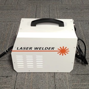 เครื่องเชื่อมไฟเบอร์เลเซอร์แบบพกพา รุ่นใหม่ 4 in 1 กำลังไฟ 1500W 2000W ใช้งานง่าย สำหรับเชื่อมสแตนเลสและอะลูมิเนียม - Product Image 3