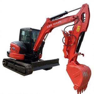 Excavatrice Kubota KX165 Zepi 5 tonnes avec godet de creusement, couleur rouge, machine d'occasion - Product Image 2