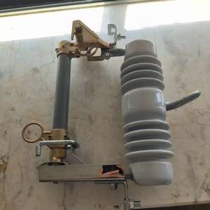 Уличный высоковольтный керамический выключатель-фьюз YK3-15 на 100А с индикацией, уникальная функция «выкидывания» фьюзера, 200кА - Product Image 6