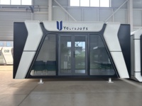 Capsule hôtelière extérieure modulaire mobile de luxe, moderne, extensible, préfabriquée, étanche et isolée, en forme de conteneur
