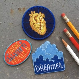 Patch brodé Blue Cloud <span class=keywords><strong>Dreamer</strong></span>, patch appliqué à slogan en écriture cursive sur le thème du ciel pour veste, sac à dos, style décontracté, bohème, streetwear - Product Image 5