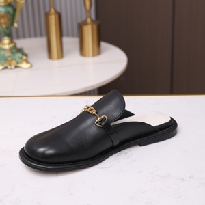 Высококачественные женские тапочки из натуральной кожи: легкие, модные, на плоской подошве, для улицы. Ограниченное предложение! - Product Image 4