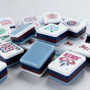 Jeu de <span class=keywords><strong>Mahjong</strong></span> Américain Bleu de Luxe Moderne en Acrylique à 4 Couches Anti-Décoloration, Gravure Laser, Tuiles de <span class=keywords><strong>Mahjong</strong></span> et de Poker, Vente Chaude - Product Image 3