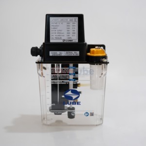 Bomba de Lubricación Automática LUBE AMZ-III 100V 1.8L 285040 para Máquinas Herramienta CNC - Product Image 4