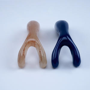 Grossiste 2 Fourchettes Forme Y Tête <span class=keywords><strong>de</strong></span> levage du nez Visage Méridien Drainage Noir Vert Rose Outil <span class=keywords><strong>de</strong></span> massage en résine - Product Image 2