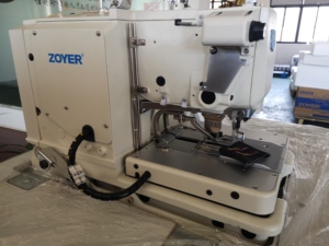 Machine à boutonnières informatisée Zoyer ZY9820 à double couteau et coupe-fil automatique pour denim - Product Image 4