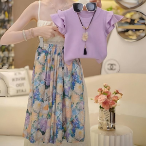 Completo Estivo per Bambine in Stile Coreano: Top alla Moda + Pantaloni Larghi, Set Due Pezzi con Motivi Floreali - Product Image 6