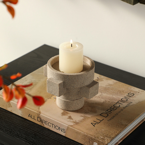 Vente en gros Moulin à pierre moderne Bougeoir de table en résine écologique fait à la main Bougeoir pour décoration de Noël - Product Image 5