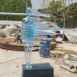 Esculturas <span class=keywords><strong>de</strong></span> Resina Transparente Personalizables <span class=keywords><strong>de</strong></span> Chicas Fuertes en el Viento - Product Image 6