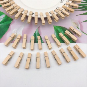 Pinces en bois naturel de style international, mini pinces colorées en bois de jasmin, pinces à photos, accroche-photos en corde de chanvre - Product Image 2